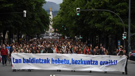 Manifestación contra la LOMCE en Bilbao.