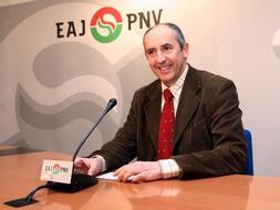 El portavoz del PNV en el Congreso, Josu Erkoreka. / Mitxel Atrio