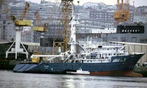 El atunero vasco 'Albacan'. / EFE