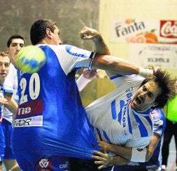 El elgoibarrés Unai Arrieta, en un momento del partido. / M. A. E.