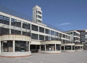Escuela Luis Briñas de Bilbao, obra de Pedro Ispizua. ::                             JESÚS MARTÍN RUIZ