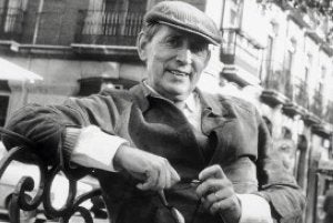 Delibes, en los ochenta. :: ARCHIVO FAMILIAR / CÍRCULO DE LECTORES