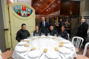 Una cena de transición