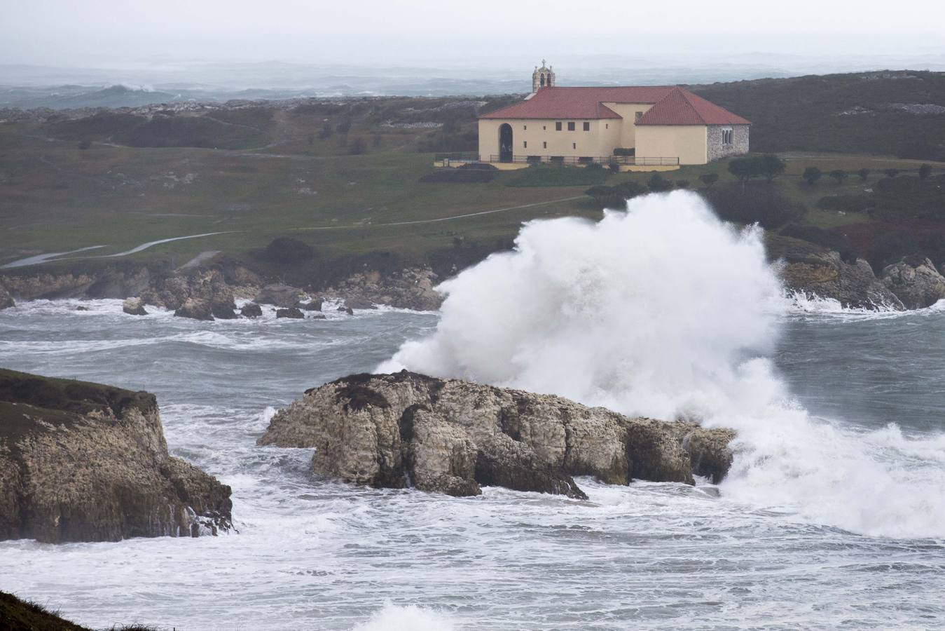 Temporal en la Virgen del Mar