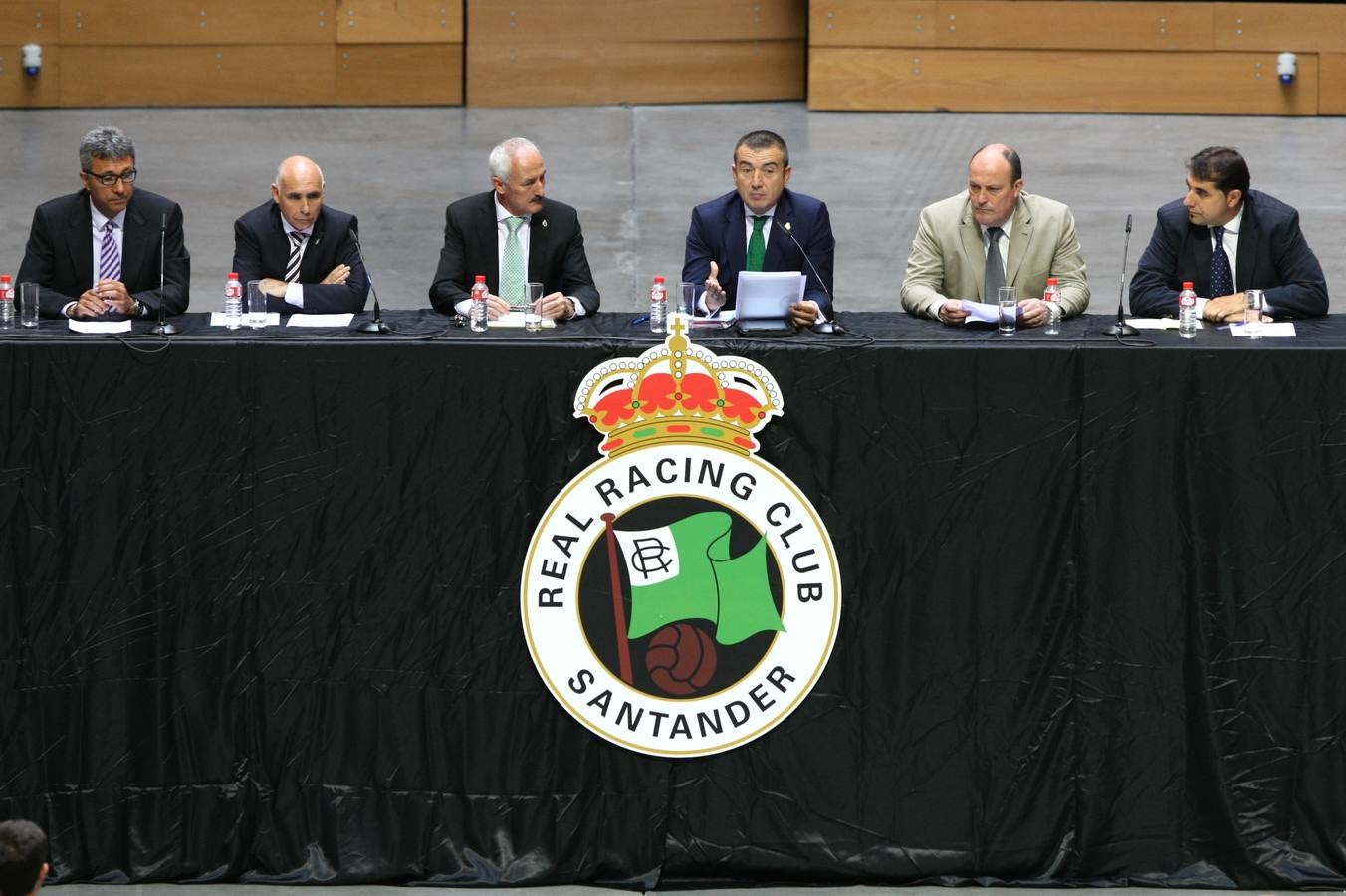 Junta de Accionistas del Racing