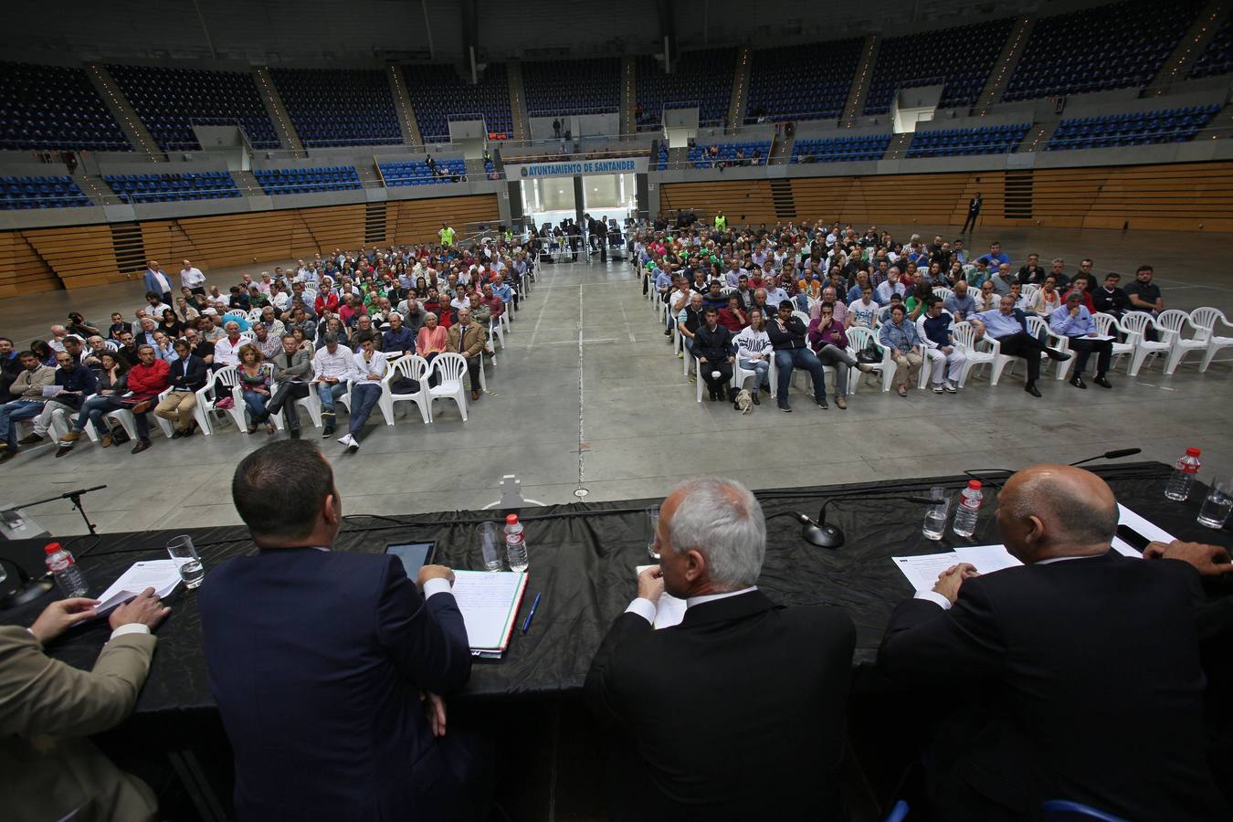 Junta de Accionistas del Racing (II)
