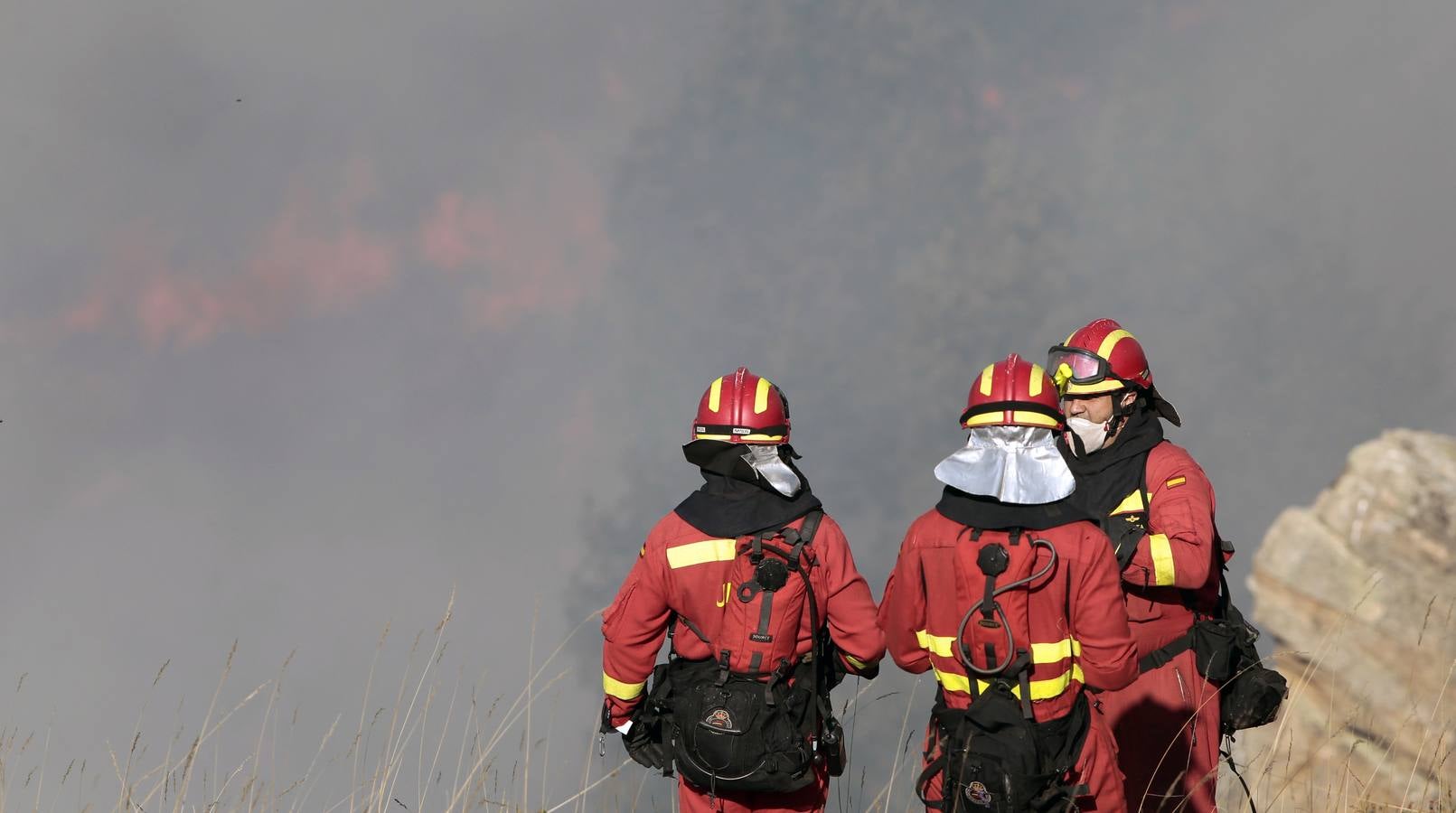 Segunda jornada de lucha contra el fuego