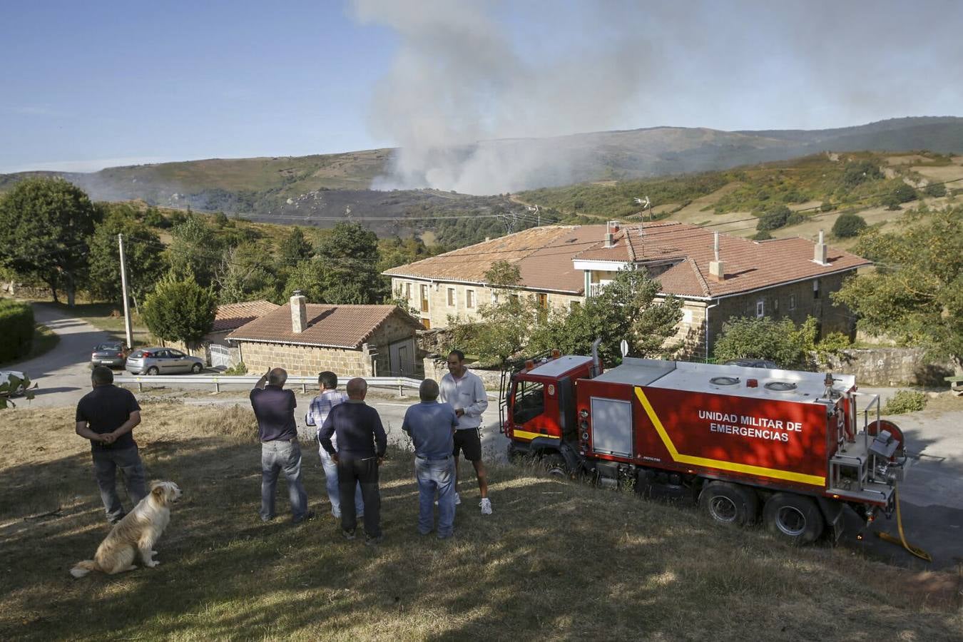 Segunda jornada de lucha contra el fuego