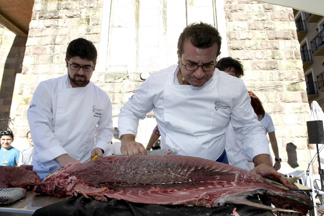 Ronqueo de atún en Torrelavega