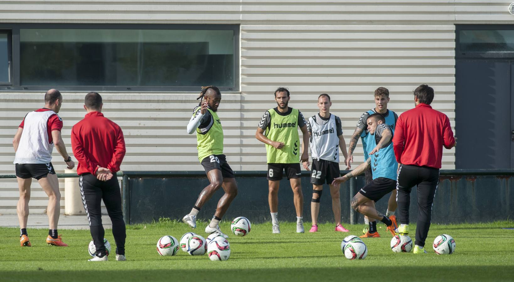 Tchité ya entrena con el Racing