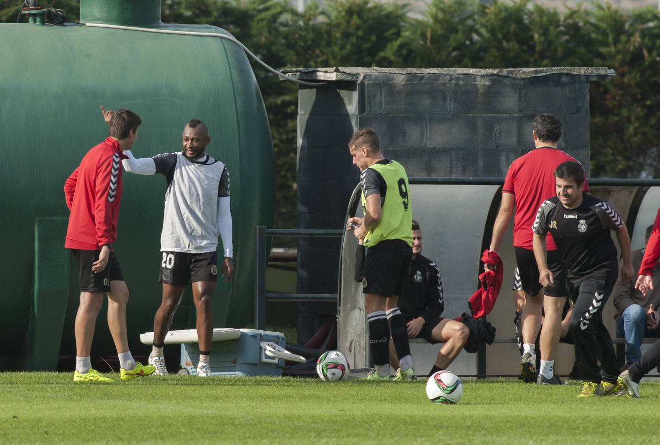 Tchité ya entrena con el Racing