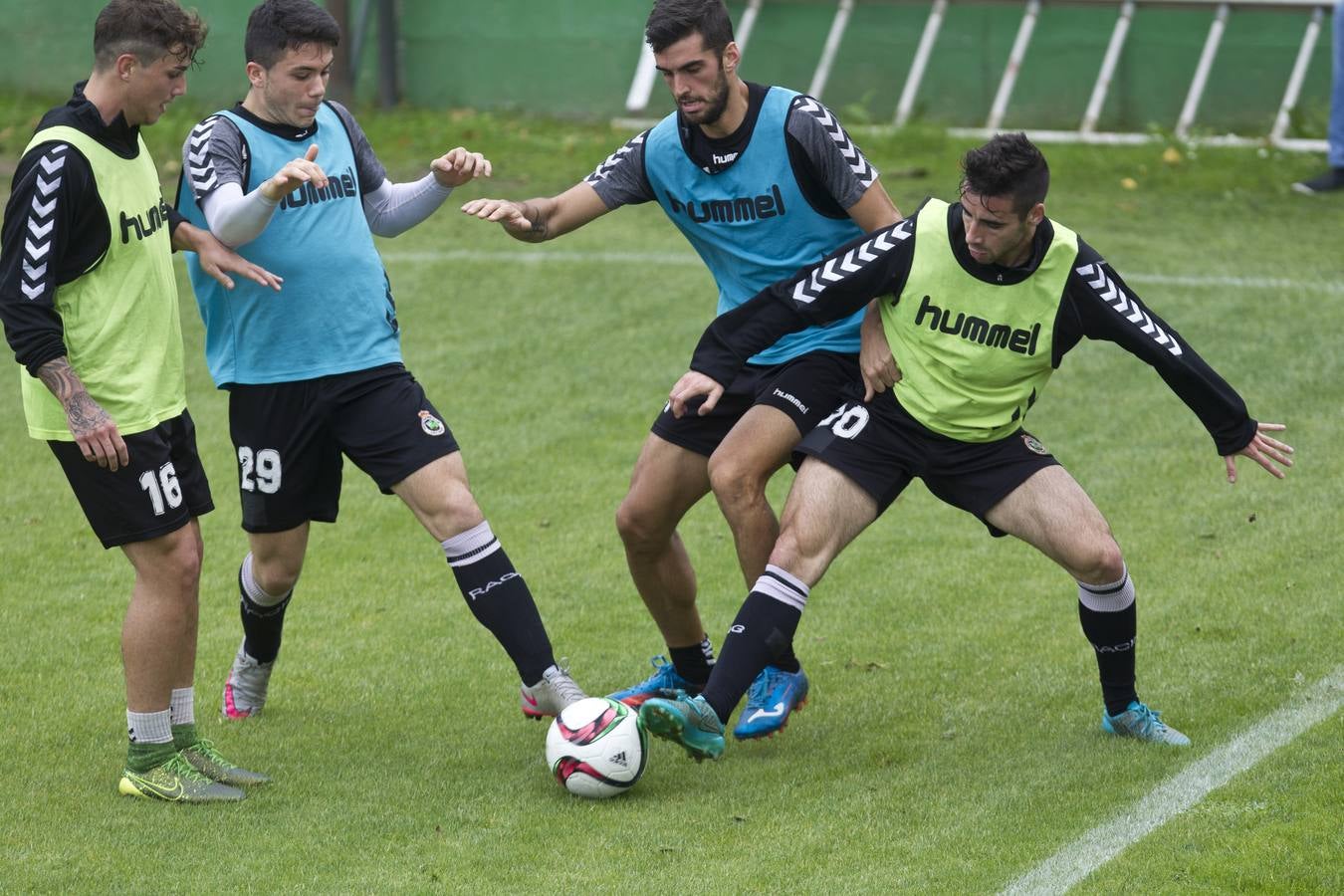 El Racing prepara el encuentro ante el Guijuelo