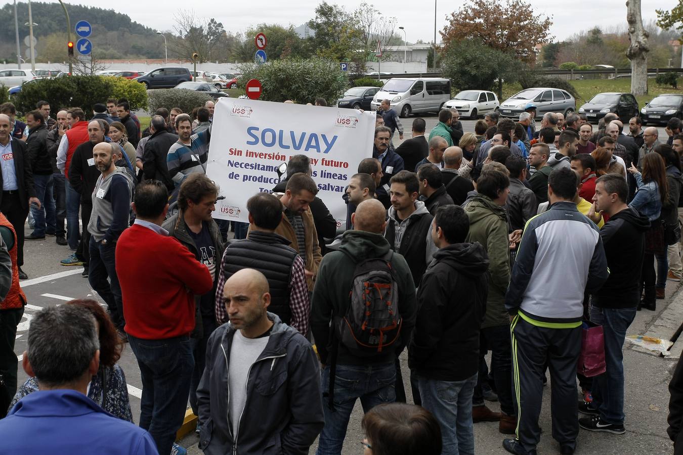 Concentración de trabajadores en Solvay