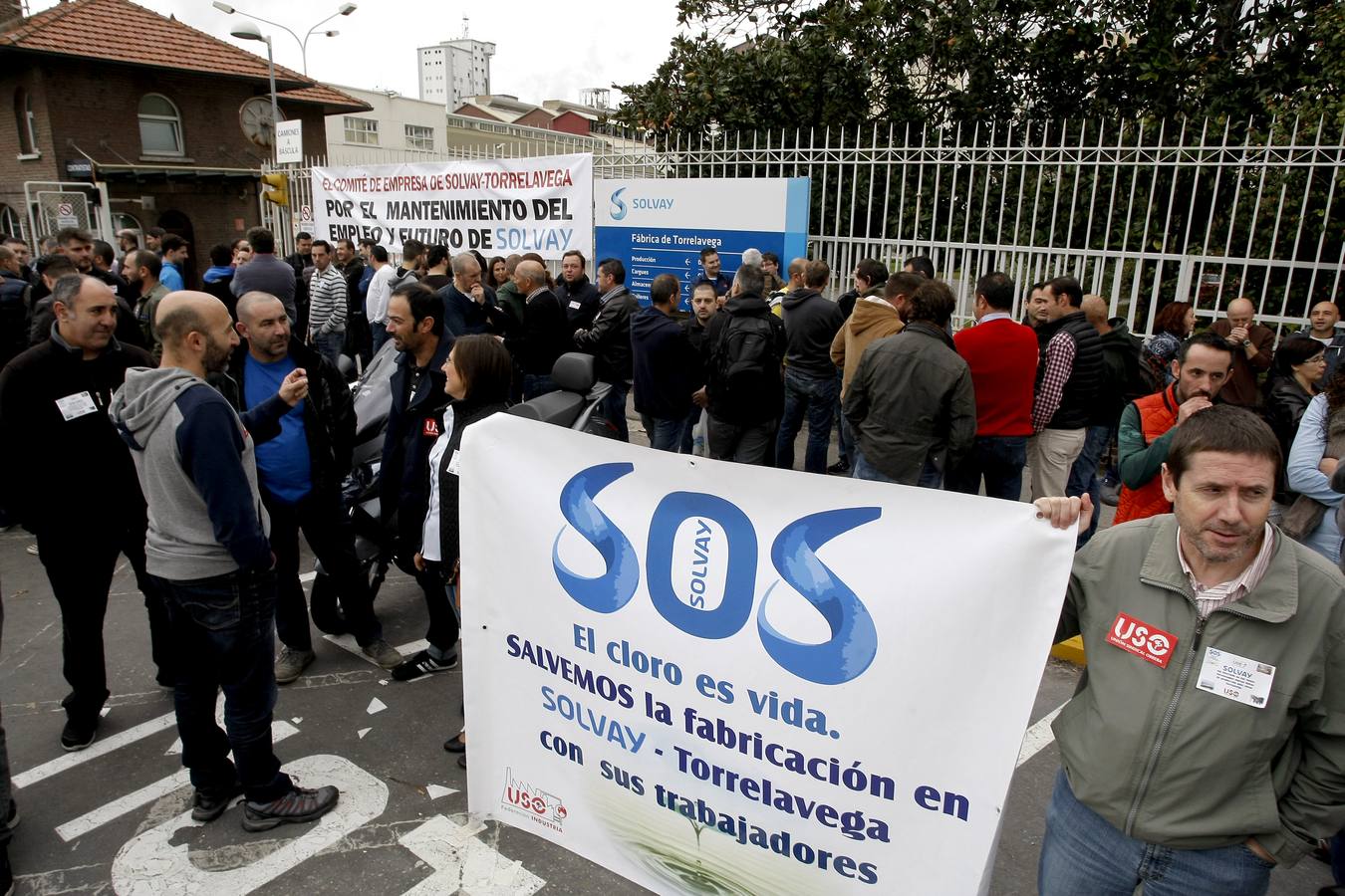 Concentración de trabajadores en Solvay