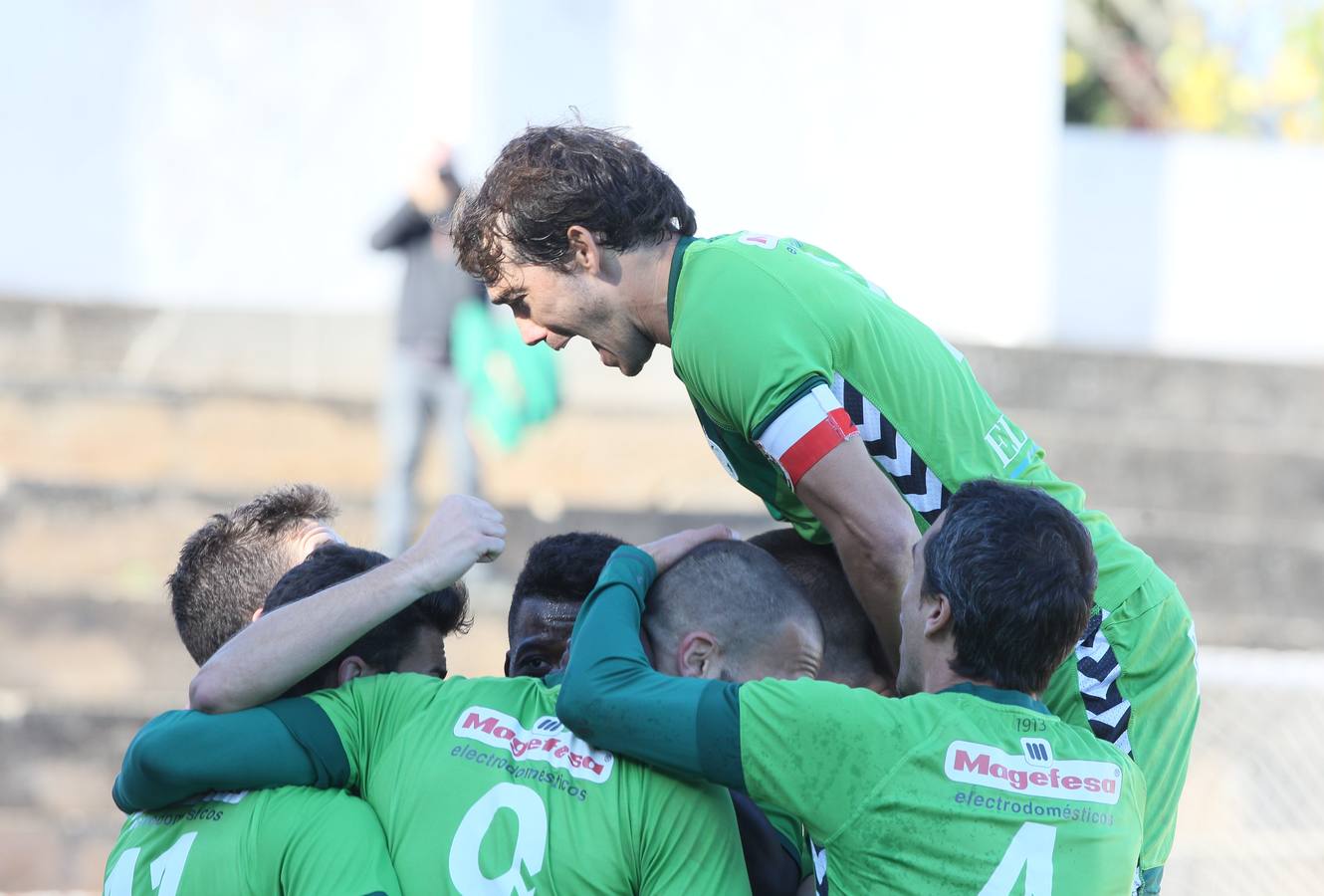 El Racing se hace fuerte