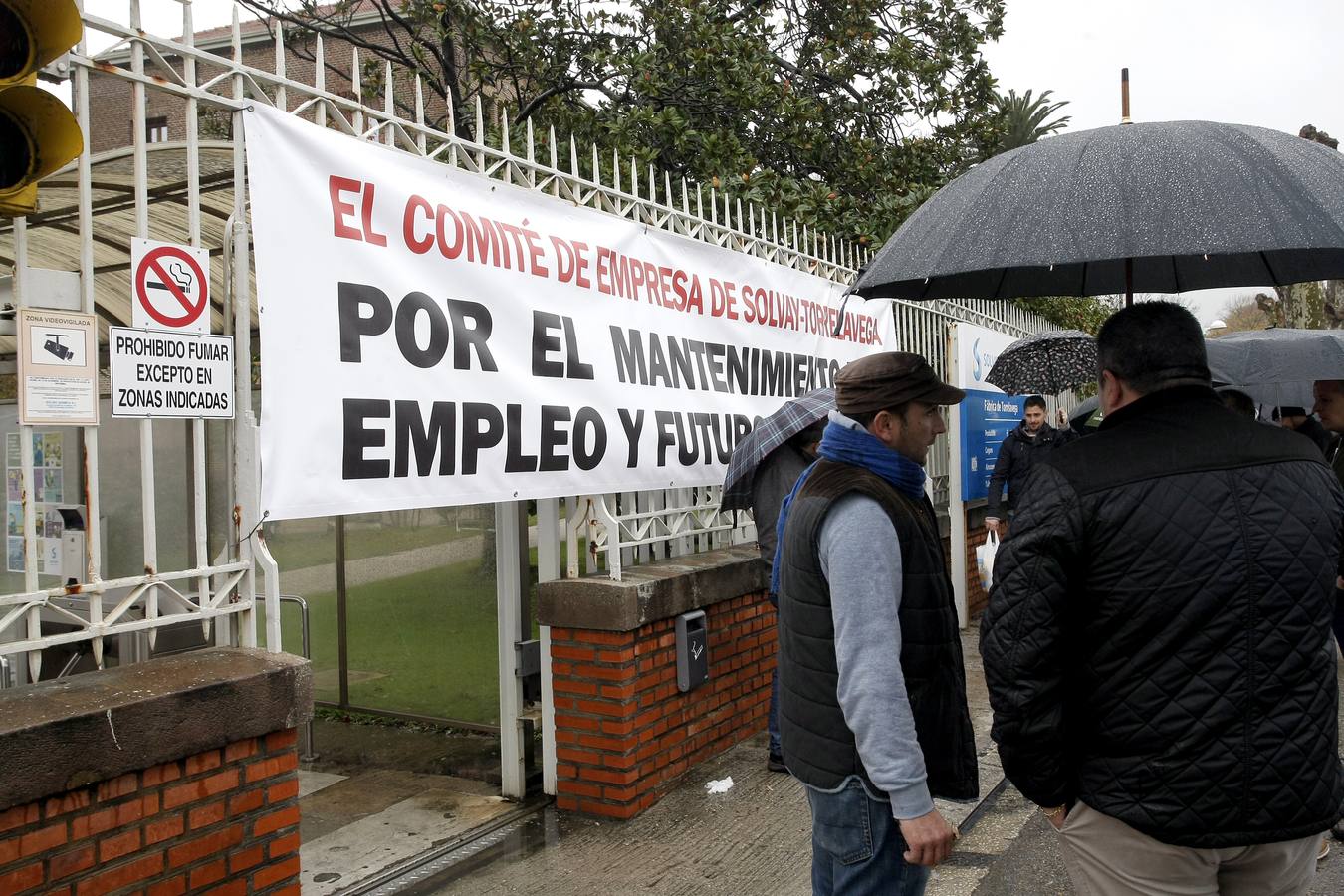 Concentración de los trabajadores de Solvay