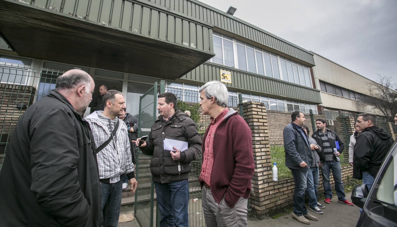 Los trabajadores de Ecomasa reciben las cartas de despido