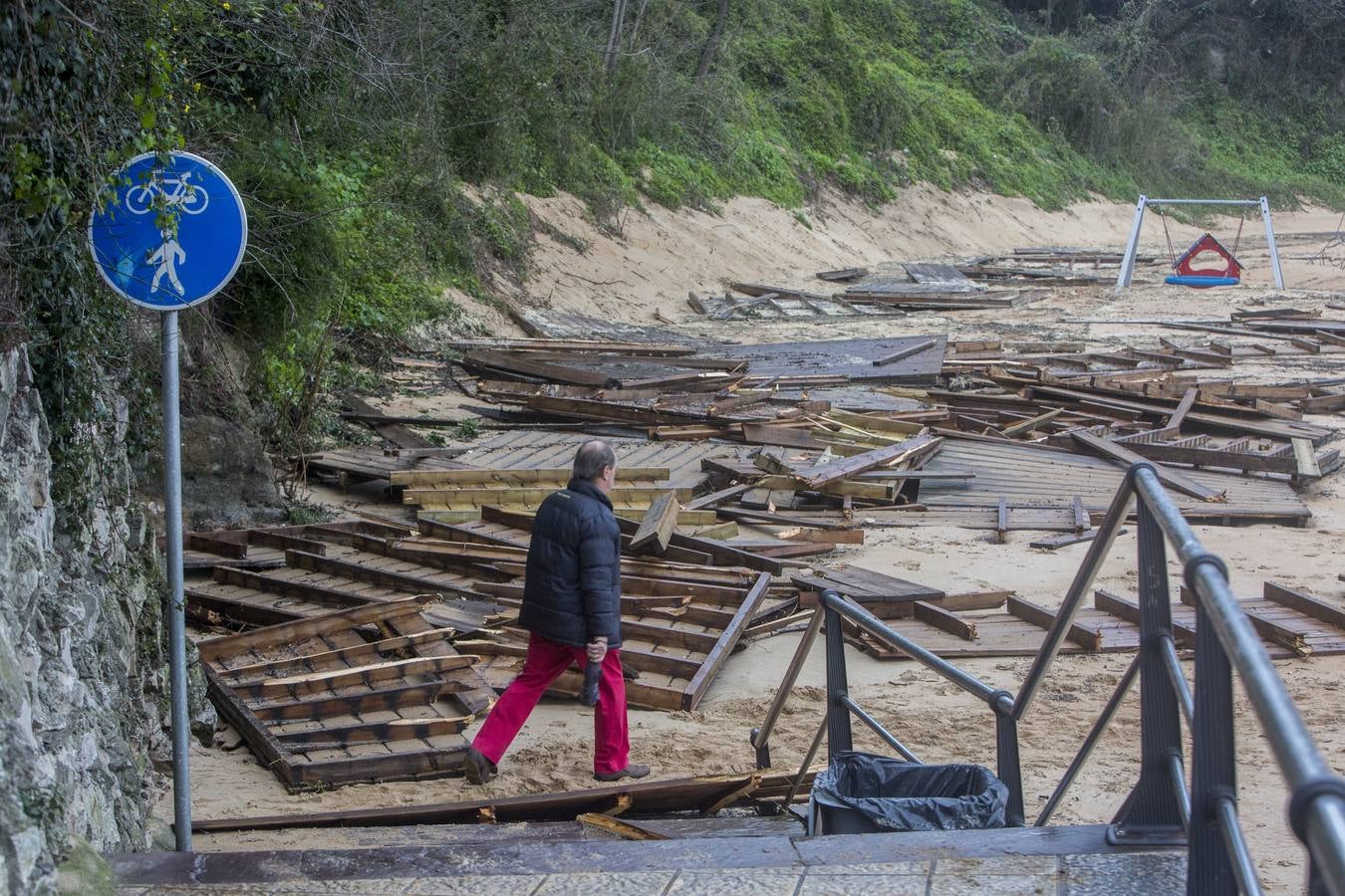 Santander se despierta tras el temporal