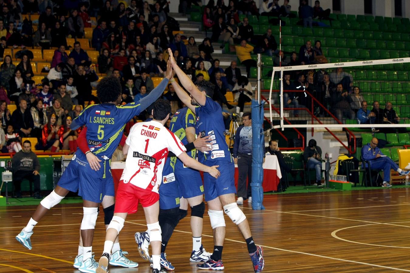 Textil Santanderina 3 - 2 Vecindarios de Gran Canaria
