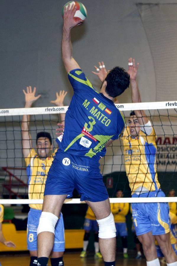 Textil Santanderina 3 - 2 Vecindarios de Gran Canaria