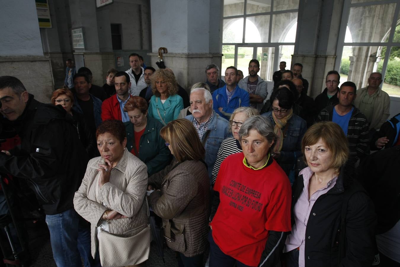 Concentración y asamblea de Sniace