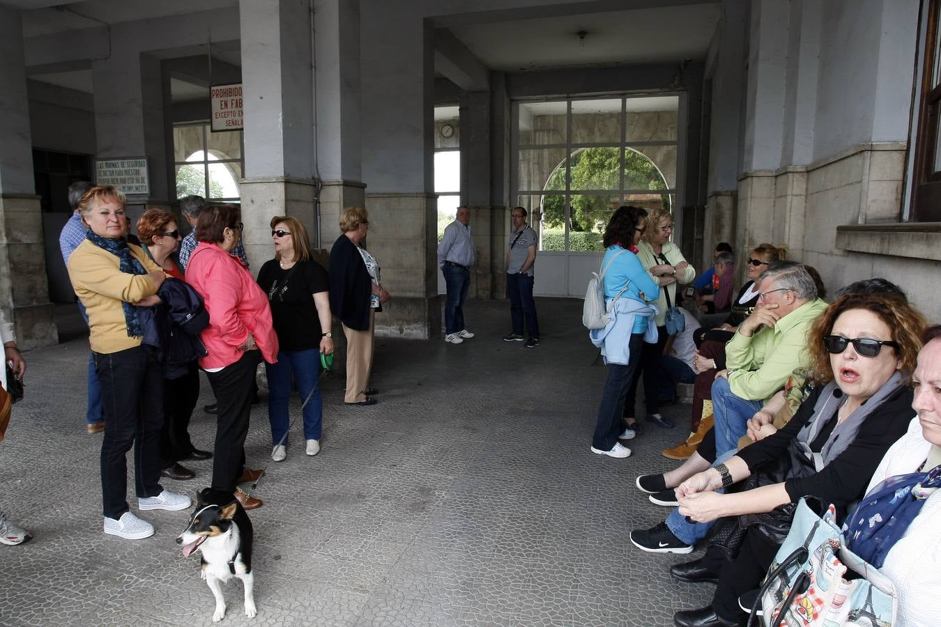 Sniace da marcha atrás en la reversión de los despidos