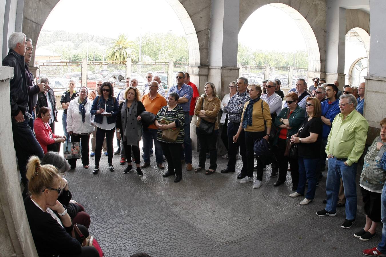 Sniace da marcha atrás en la reversión de los despidos