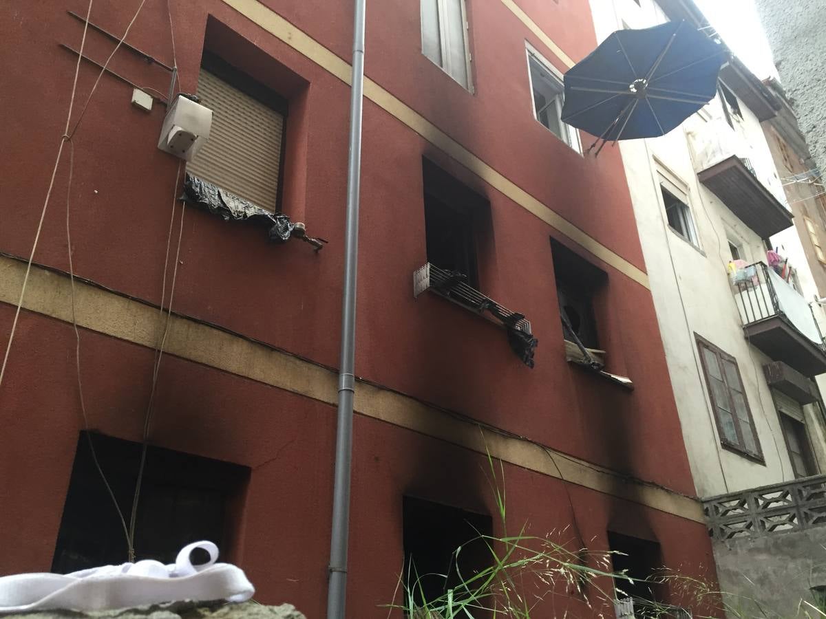 Incendio en la calle Cisneros