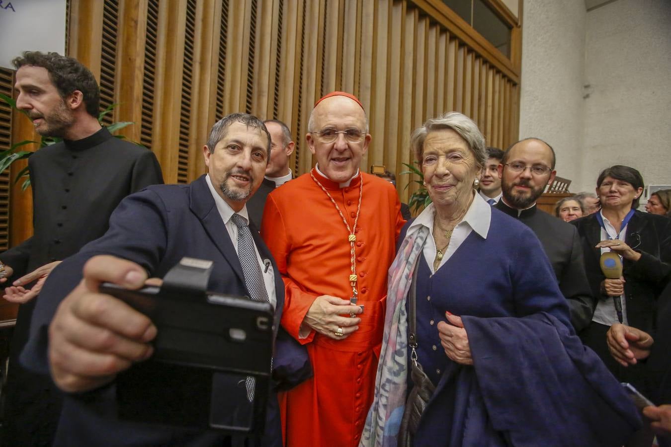 Recepción de Carlos Osoro tras ser investido cardenal