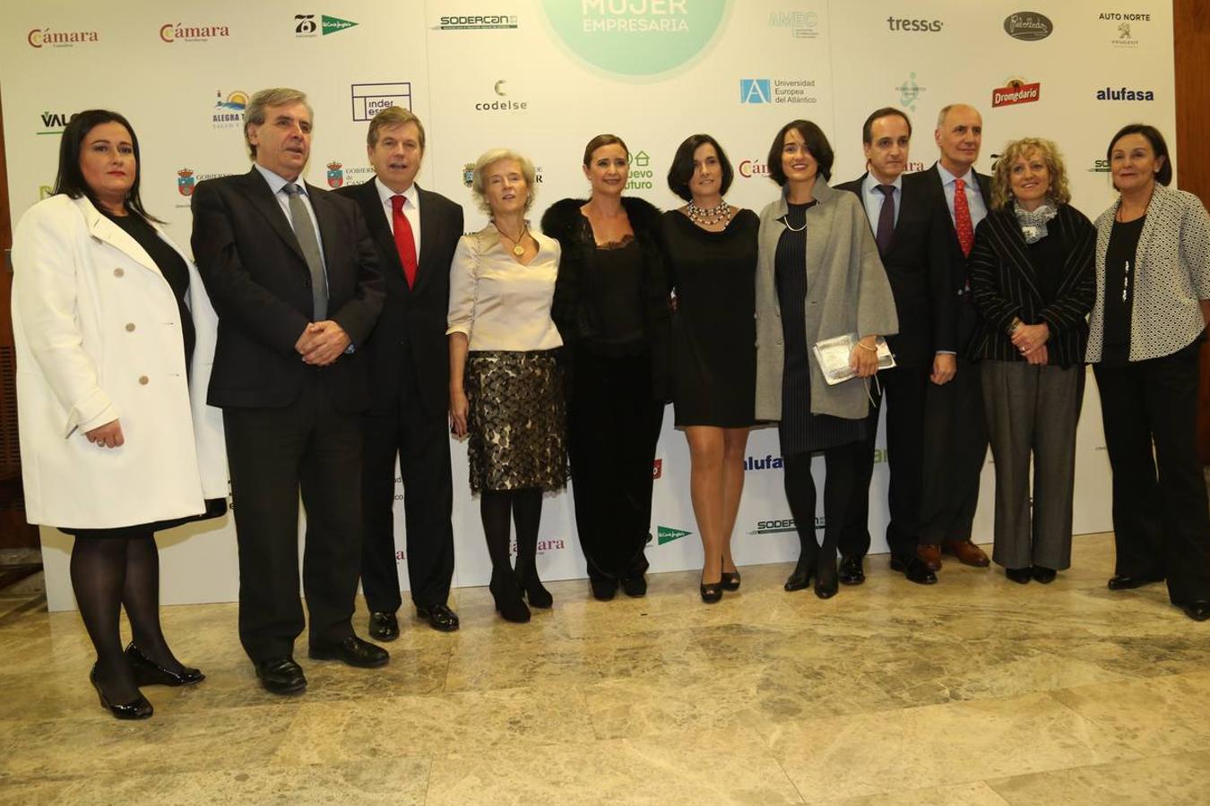 Mónica de Berrazueta, Rafael de la Sierra, Carlos Hazas, Ana González Pescador, Eva Fernández, Gema Igual, Isabel Vega, Samuel Ruiz, Germán Cerezo, Eva Díaz Tezanos y Dolores Gorostiaga.