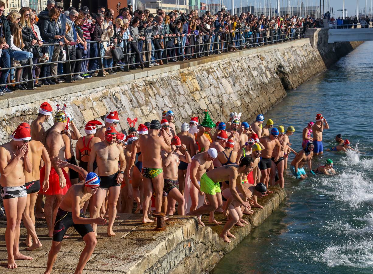 Natación navideña