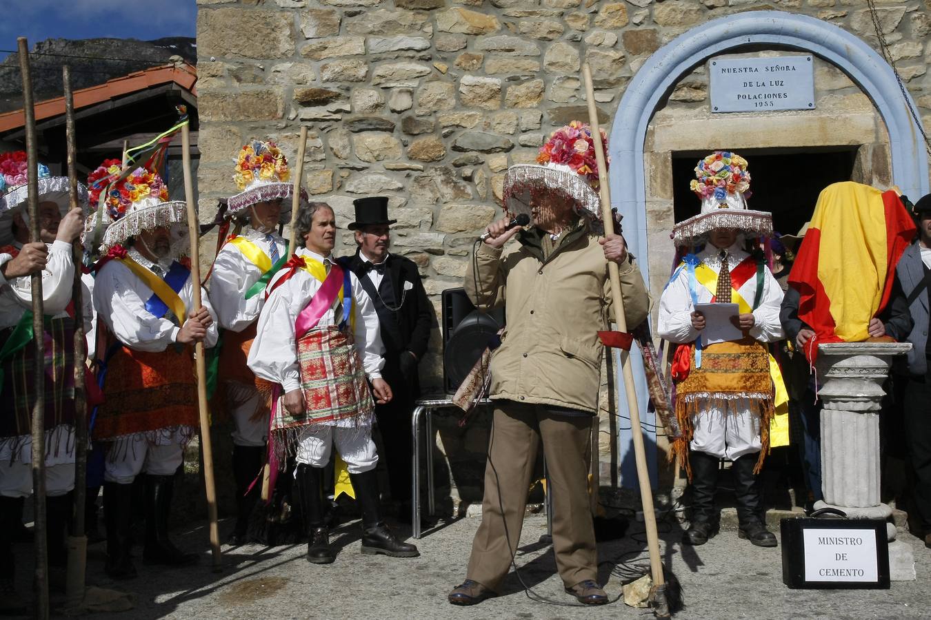 Los zamarrones dan color a Polaciones