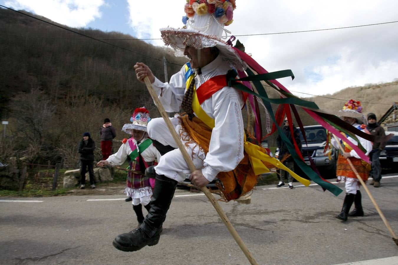 Los zamarrones dan color a Polaciones