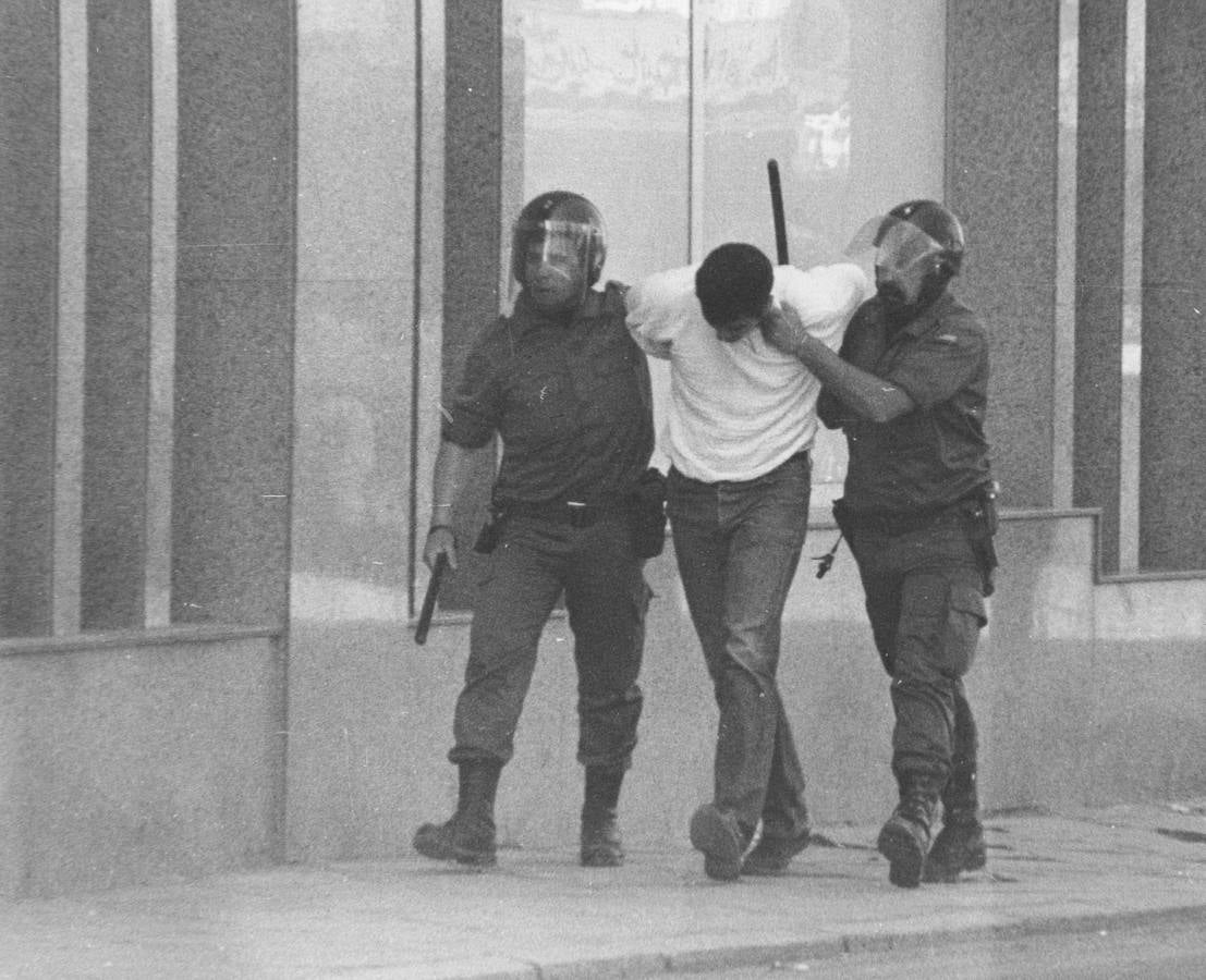 Detención de un trabajador.