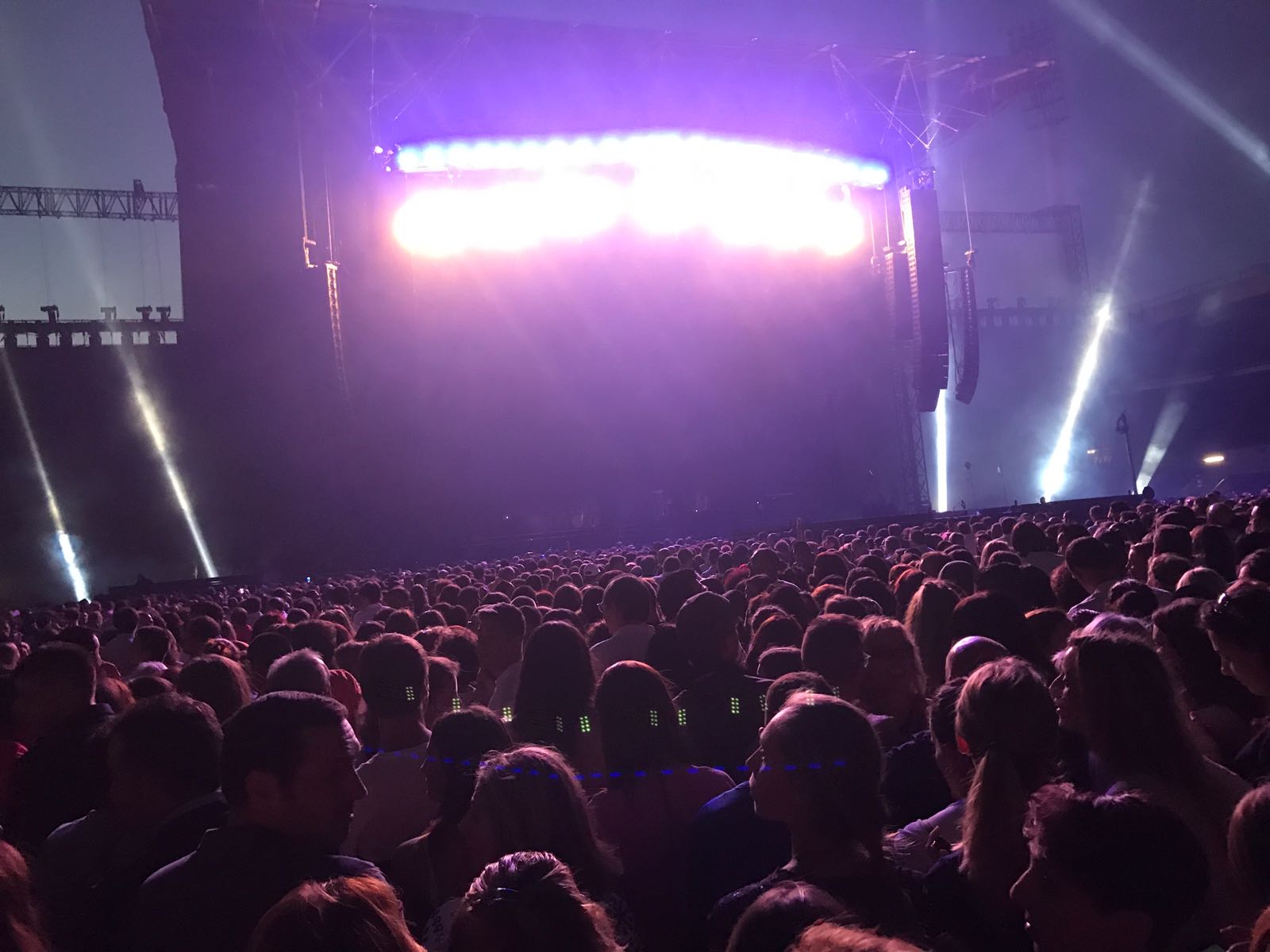 El Sardinero comienza a calentar motores para el concierto de Enrique Iglesias