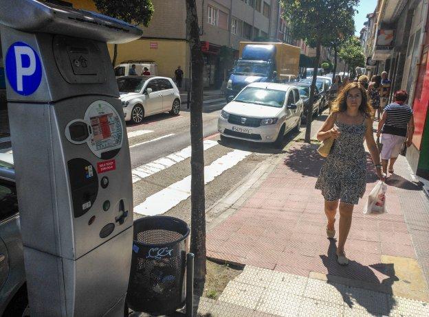 Imagen de los nuevos parquímetros instalados por la empresa EYSA, responsable del servicio. 