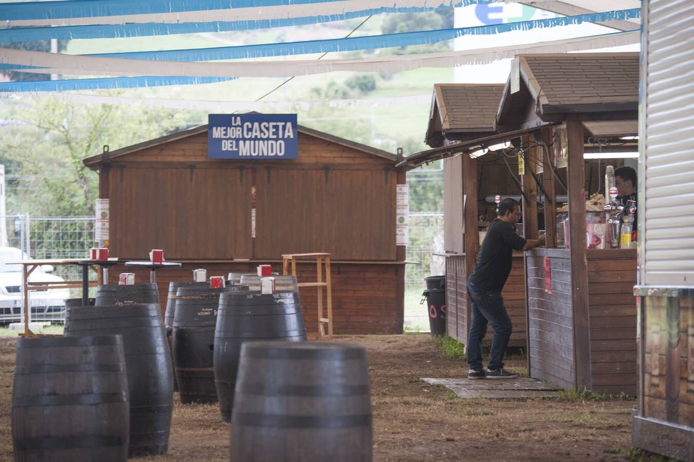 Doce burros compitieron en la tradicional carrera taniega