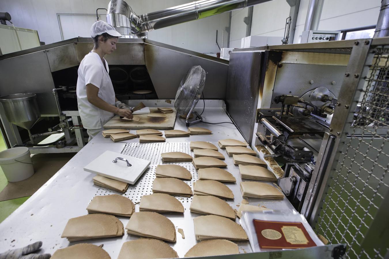 Preparando los cucuruchos