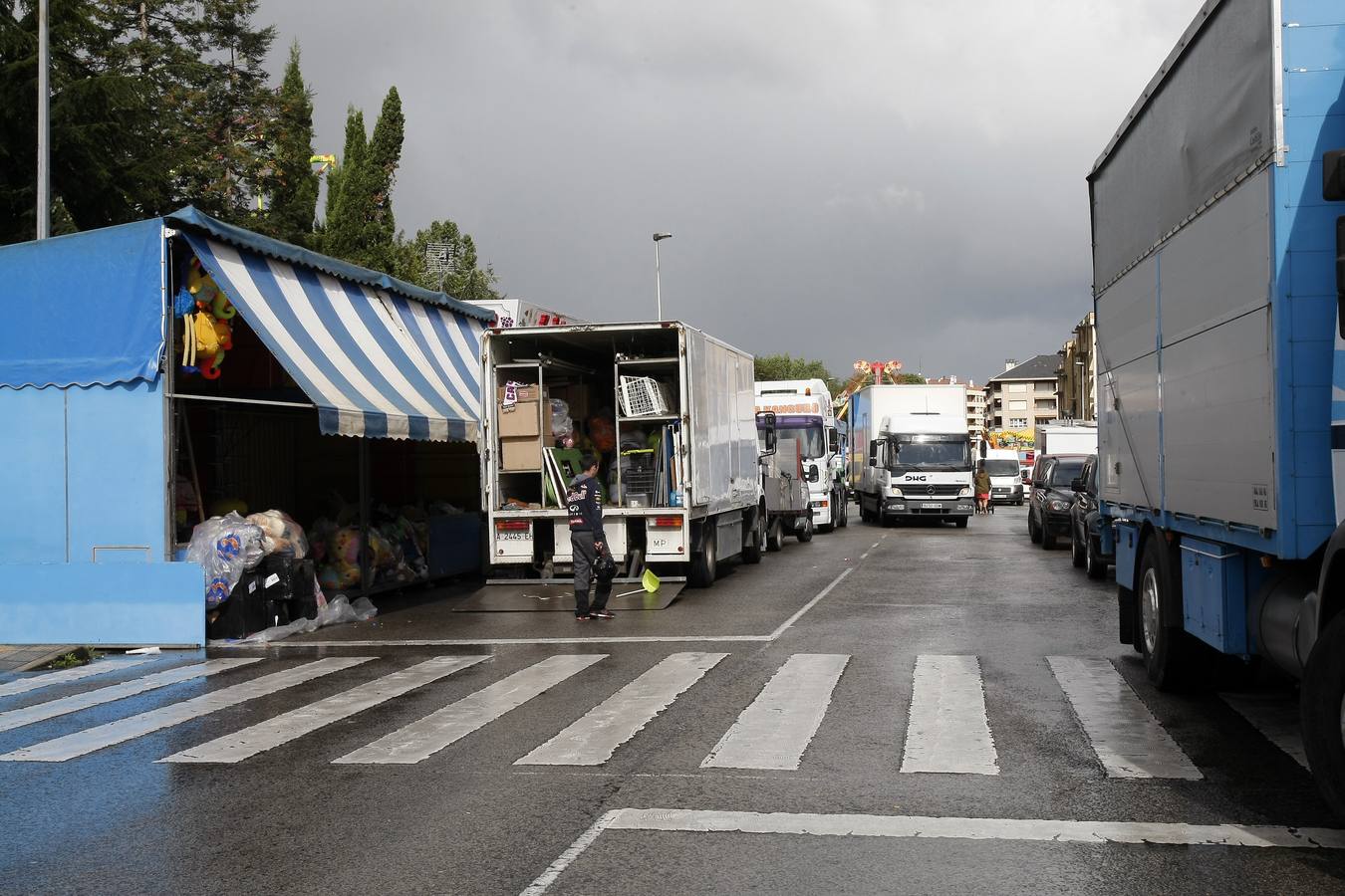 El recinto ferial del Zapatón coge poco a poco forma y color