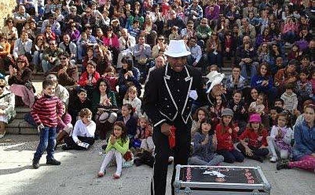 Raúl Camagüey durante una actuación
