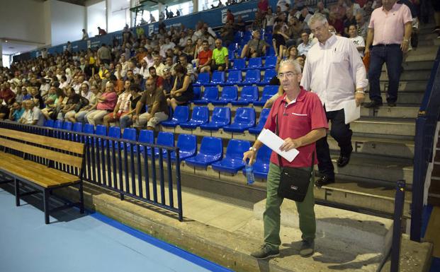 Asamblea de taxistas en Málaga. 