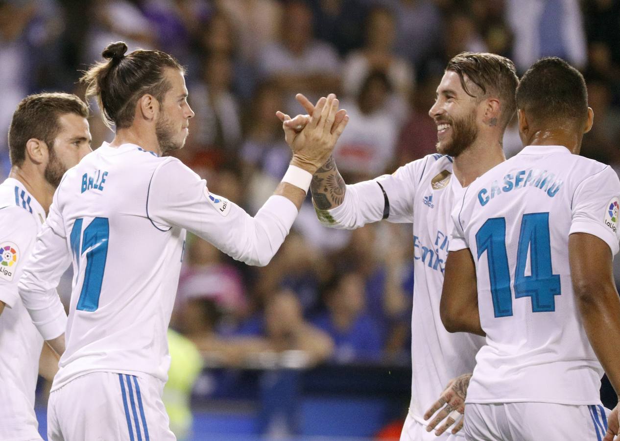 Las mejores imágenes del partido disputado en Riazor entre el Deportivo de la Coruña y el Real Madrid.