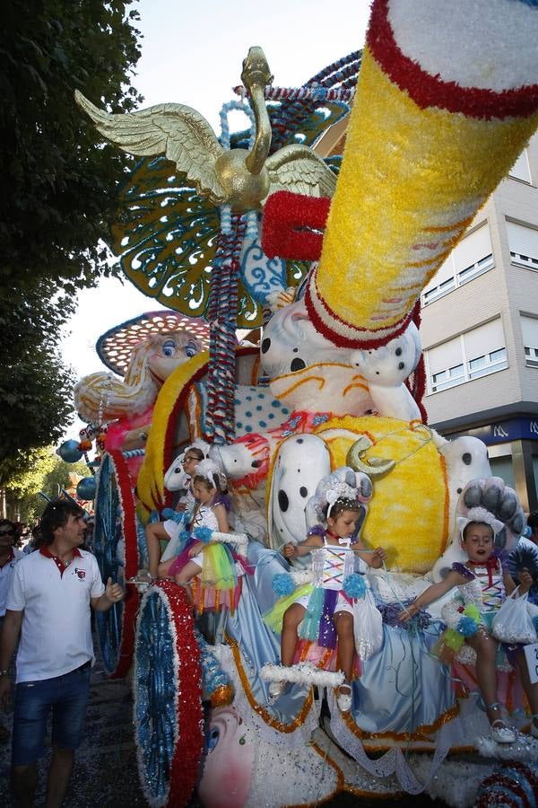 La carroza de Francis 2 se hace con el triunfo en la gala torrelaveguense