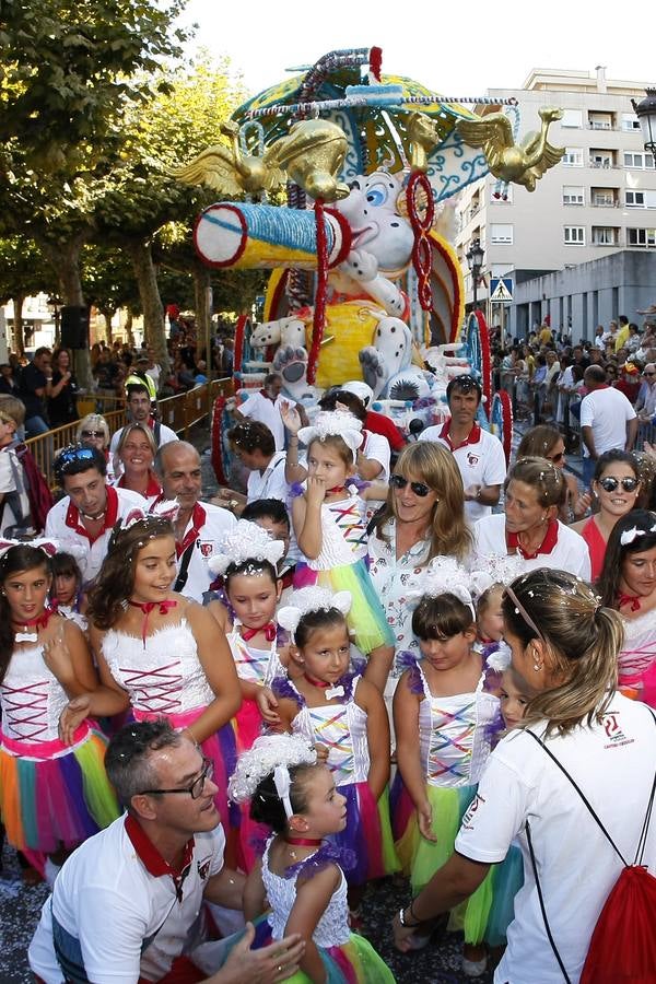 La carroza de Francis 2 se hace con el triunfo en la gala torrelaveguense