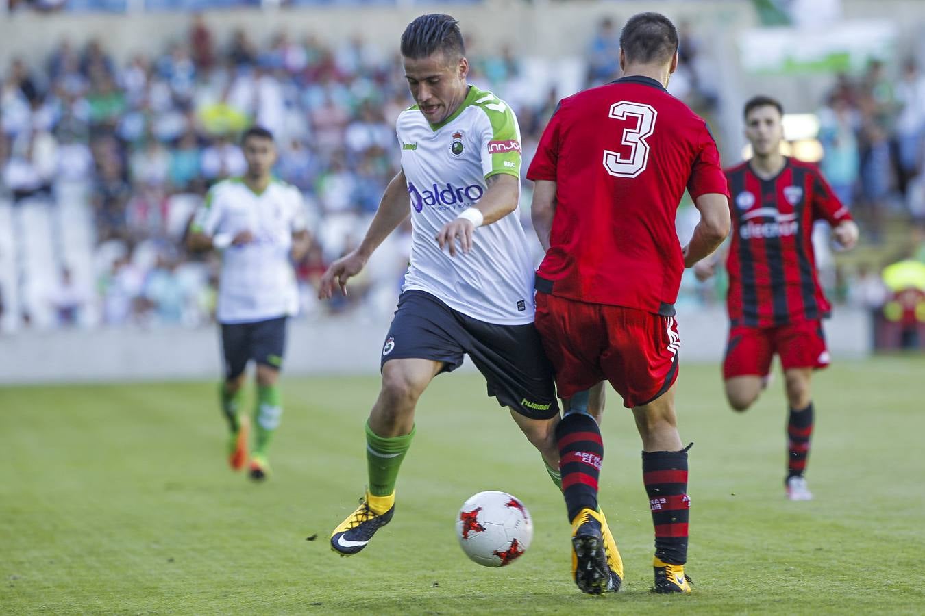 El Sardinero acoge el primer partido de competición oficial del conjunto cántabro