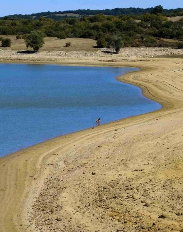 El pantano del Ebro se encuentra al 31% de su capacidad. 