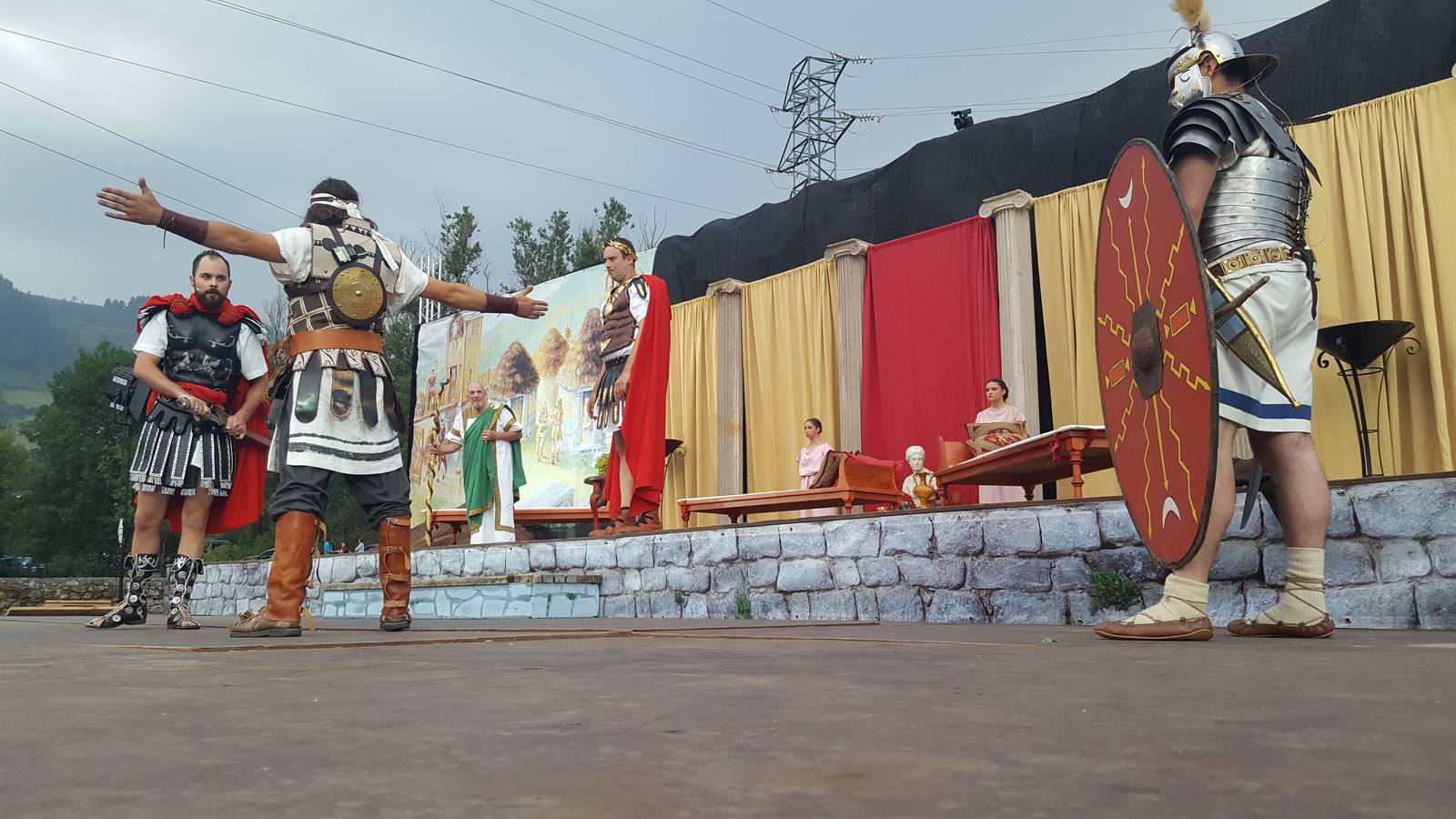 Corocotta reclama a los romanos el precio justo a su cabeza, en la jornada del sábado de la fiesta de Los Corrales de Buelna