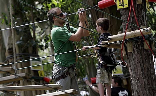 Imagen principal - El ecoparque de Cabo Mayor incorporará ocho nuevos circuitos