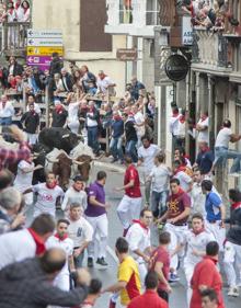 Imagen secundaria 2 - El segundo encierro de Ampuero, peligrosísimo pero sin heridos
