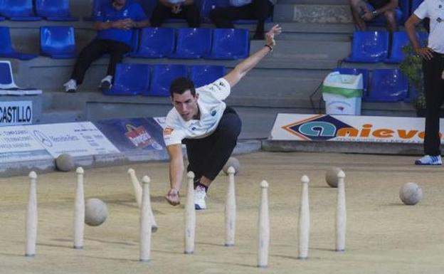 Víctor González, campeón del Circuito de Bolos